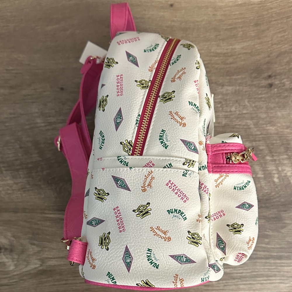 Harry Potter Honeydukes Mini Backpack BNWT - Picture 4 of 14